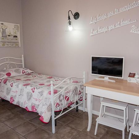 La Peonia Bed & Breakfast Napoli Bagian luar foto