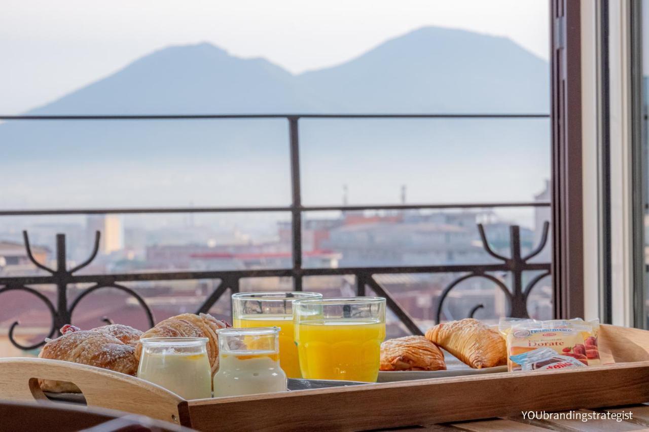 La Peonia Bed & Breakfast Napoli Bagian luar foto