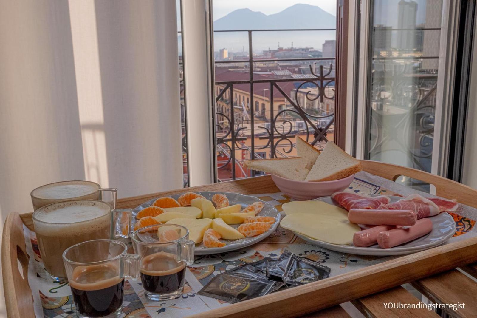 La Peonia Bed & Breakfast Napoli Bagian luar foto
