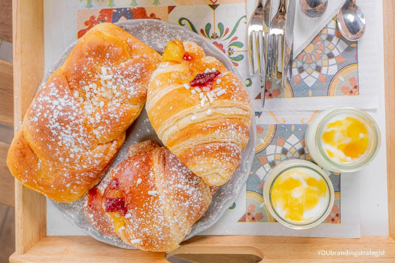 La Peonia Bed & Breakfast Napoli Bagian luar foto