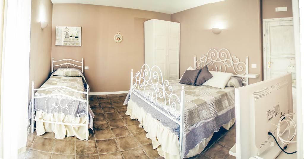 La Peonia Bed & Breakfast Napoli Ruang foto