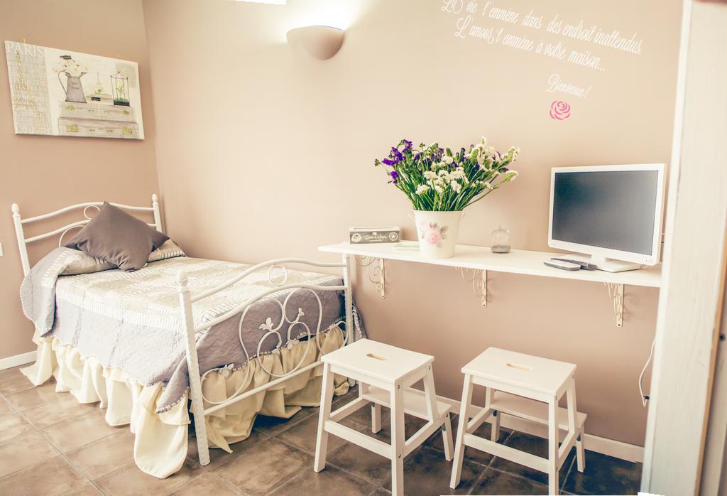 La Peonia Bed & Breakfast Napoli Bagian luar foto