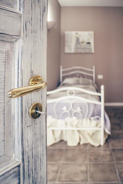 La Peonia Bed & Breakfast Napoli Ruang foto