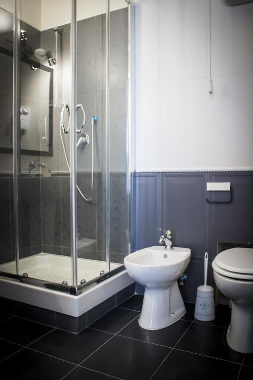 La Peonia Bed & Breakfast Napoli Bagian luar foto