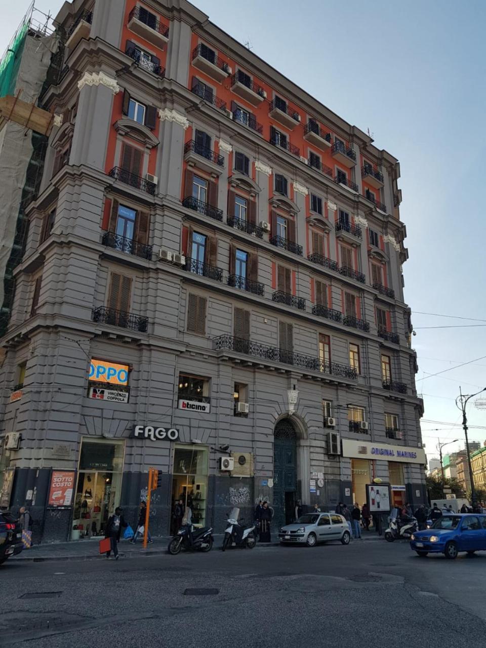 La Peonia Bed & Breakfast Napoli Bagian luar foto